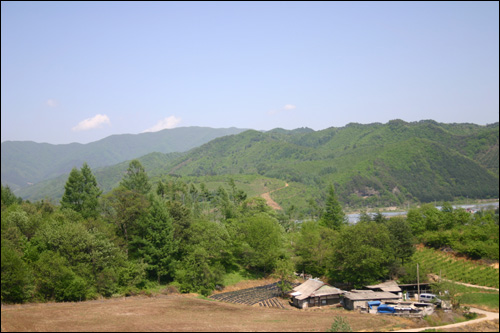 한적한 오월의 산촌 풍경 (1) 